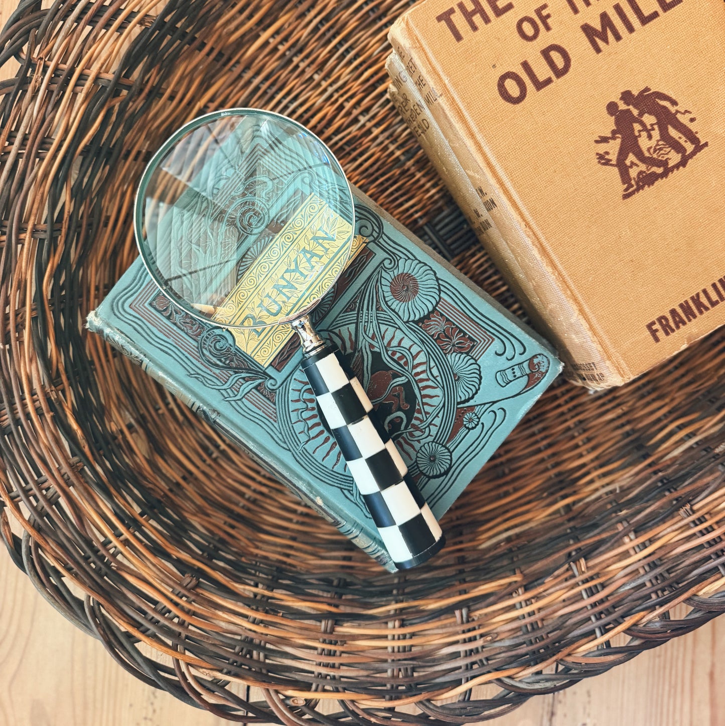 Vintage Checkered Magnifying Glass, Found in NZ