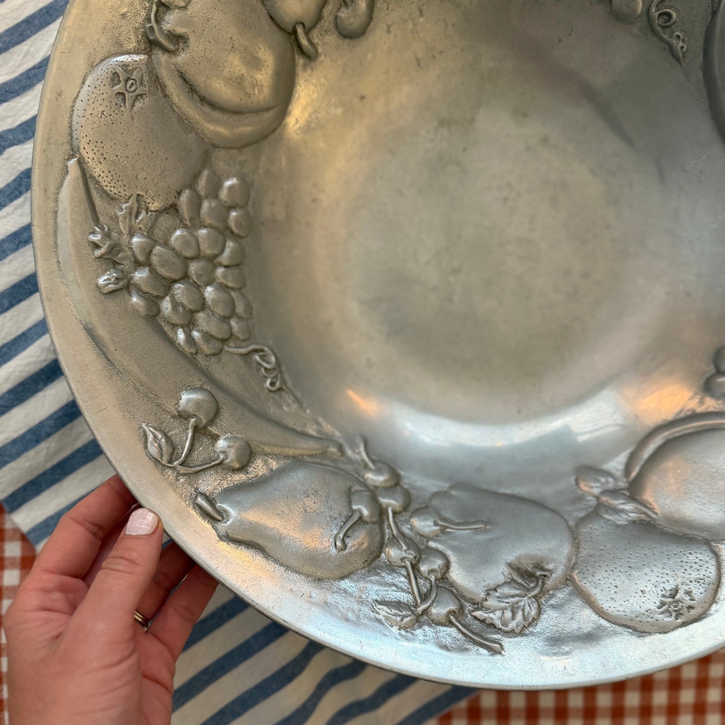 Large Wilton Pewter Fruit Bowl