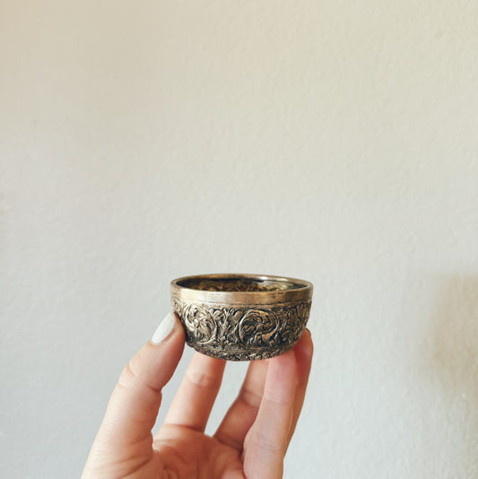 Mini Silver-plate Etched Ring Holder