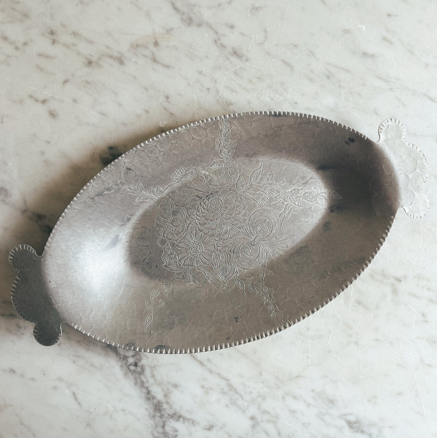 Oval Aluminum Platter