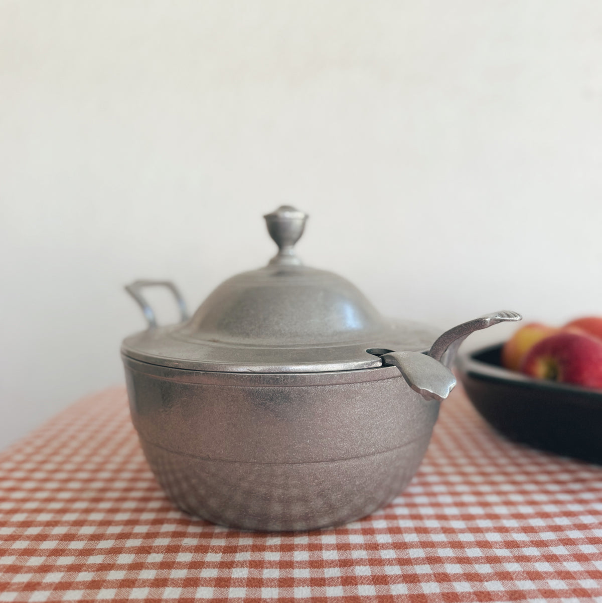 Vintage Wilton Pewter Soup Tureen